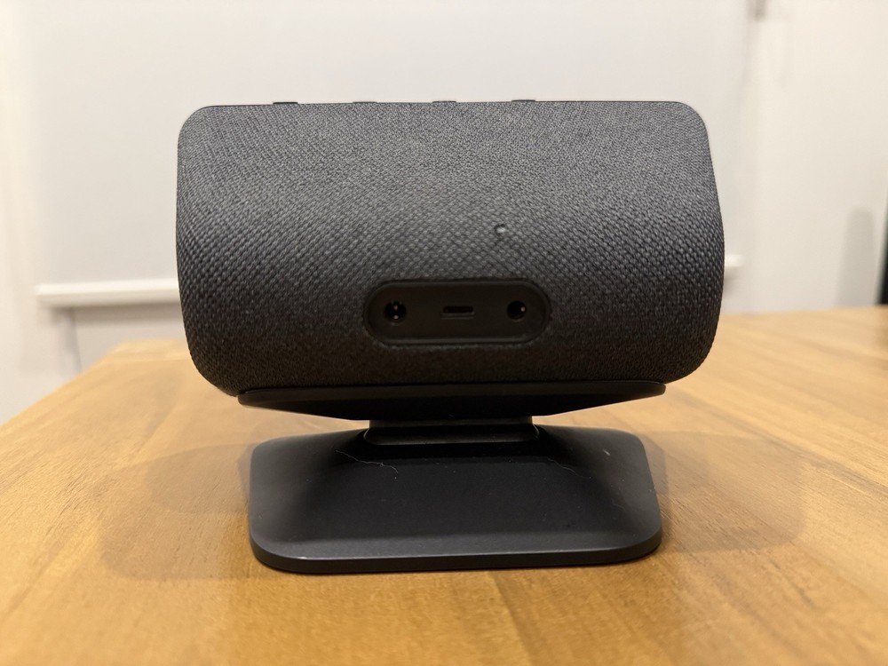 Amazon Echo Show 5 1st Gen Smart Speaker Black With Adjustable Stand/AC Adapter
