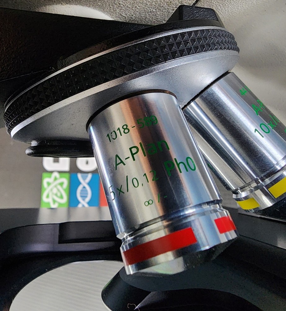 Carl Zeiss AXIOVERT 25 Phase Contrast Reverse Microscope With 2 Objectives