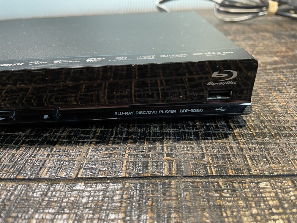 Sony BDP-S380 Blu-Ray / Streaming Player