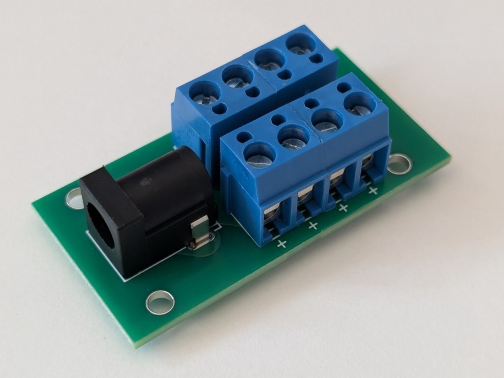 Barrel Power Distribution Board for DC - 4 way connector