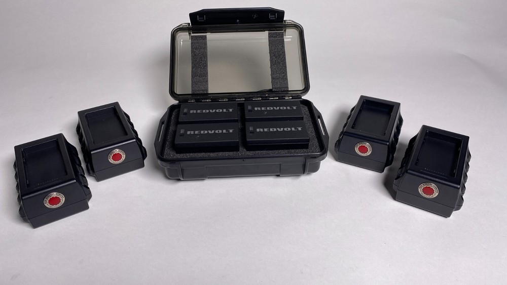 redvolt epic 5k camera hand grip battery