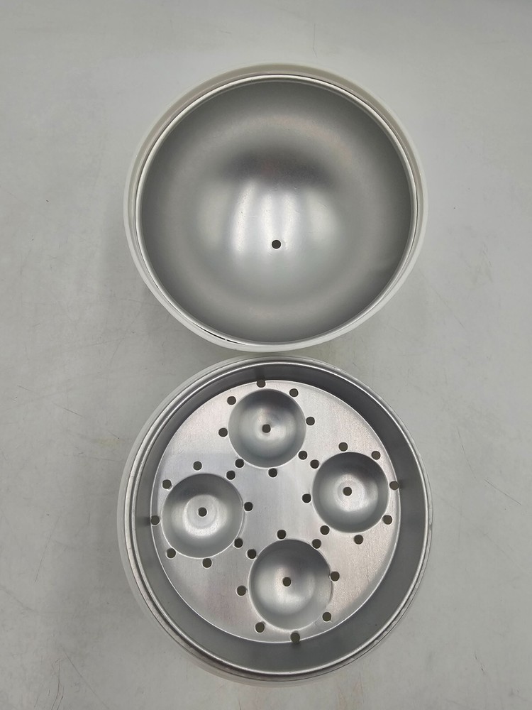 Vintage Egg Master Micro Wave Steamer- NEW
