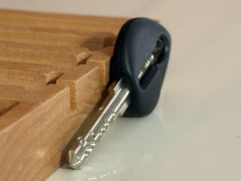 Clavis High Security Dimple Lock Key Locksport Locksmith Collector