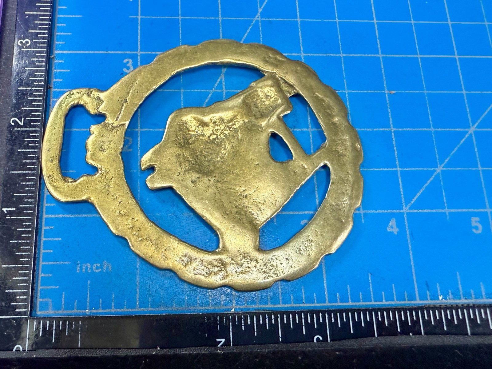 Horse Head with Blinkers Openwork Bridle Harness Saddle Medallion