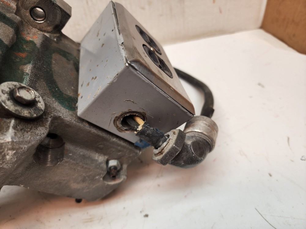 Milwaukee core drill stand Carriage assembly motor mount