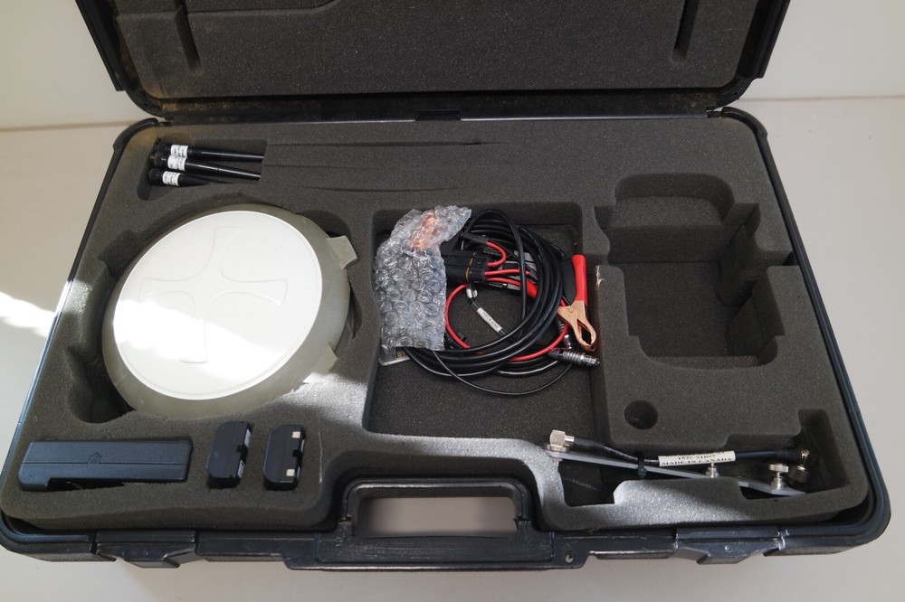 Carlson BRx5 Survey Receiver