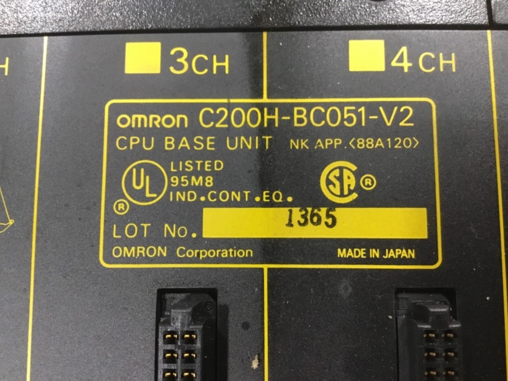 Omron C200H-BC051-V2 CPU Base Unit Slot Rack #16D34