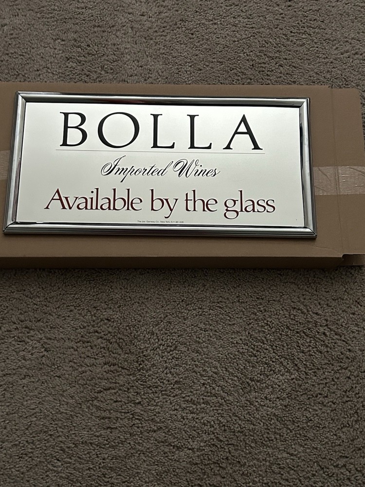 Bar Mirror Bolla Wines