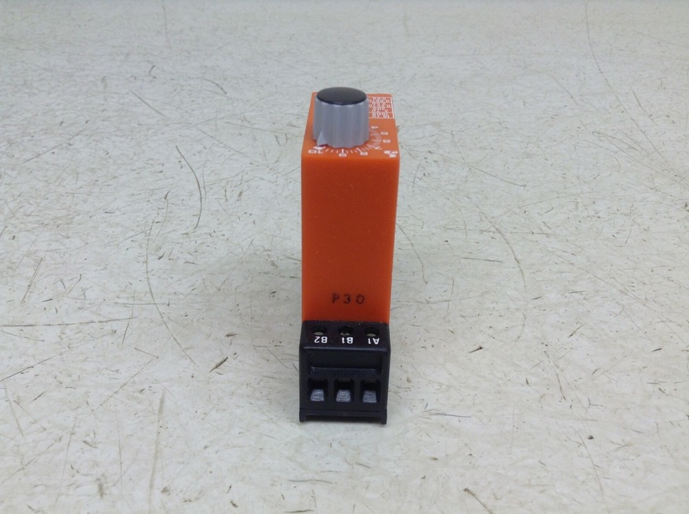 Syrelec BLS B MAC 10-260 VAC Solid State Digital Timer BLSBMAC New