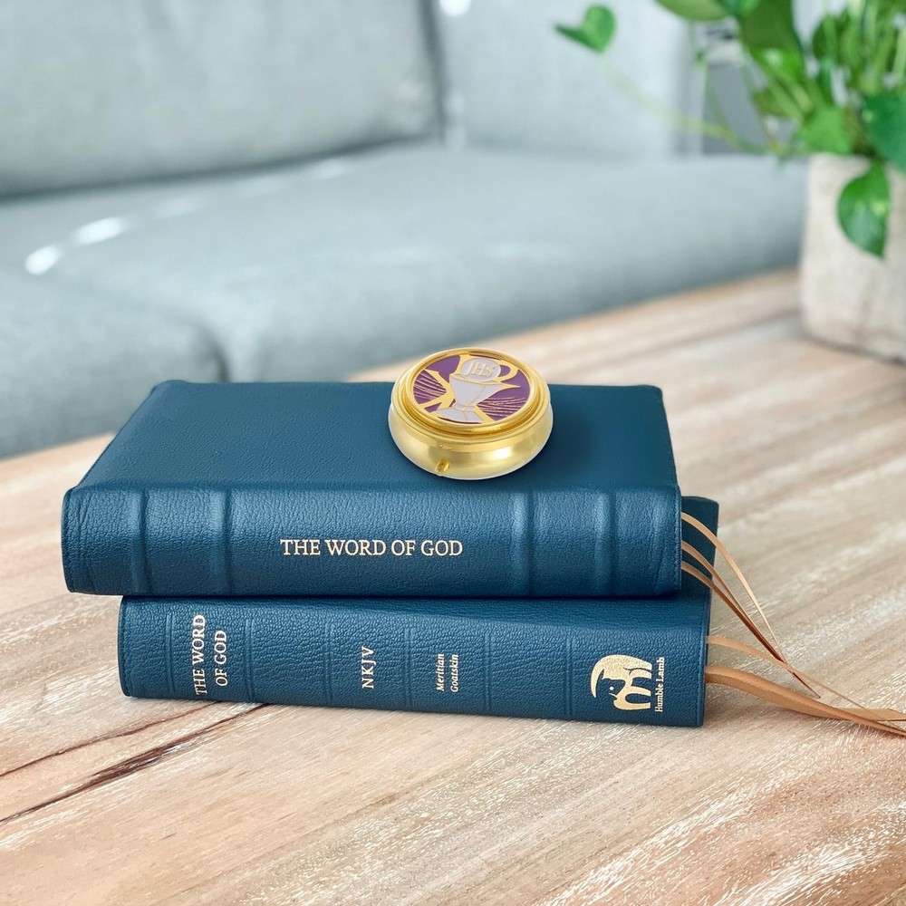 KOMI Pyx for Communion Host Catholic, Baptism Keepsake Box, Unique First Comm...