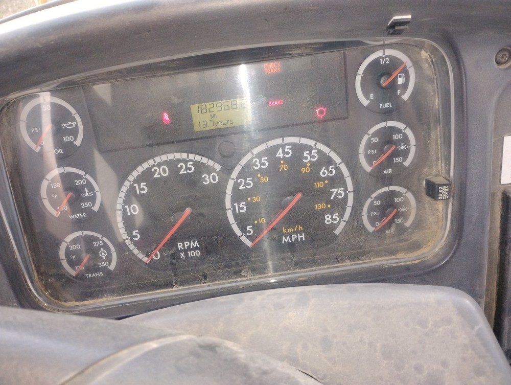 2002-2011 Freightliner M2 106 Speedometer Instrument Cluster - Used
