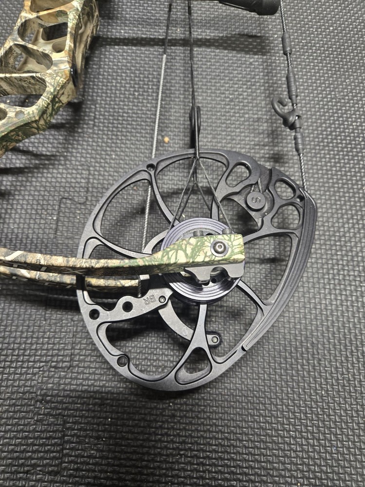 Mathews Vertix