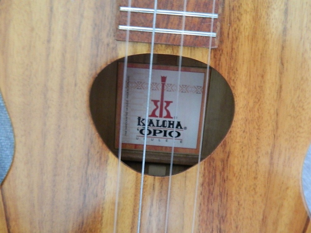 Ukulele, tenor, Koaoha Opio