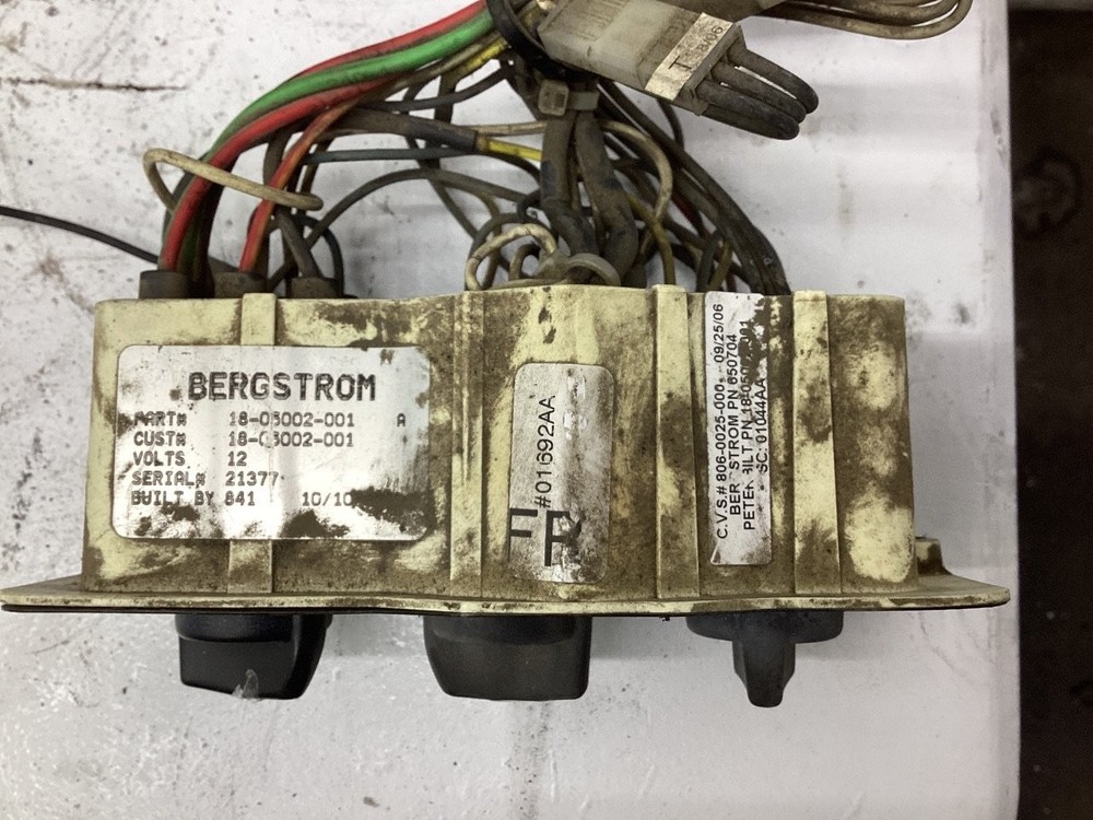 2000-2009 Peterbilt 387 Heater A/C Temperature Controls - Used