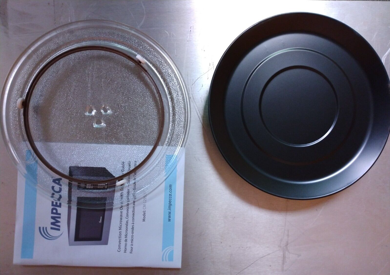 Impecca 1.2 Cu. Ft. 3-In-1 Multi Function Oven (Convection, Microwave, Grill)