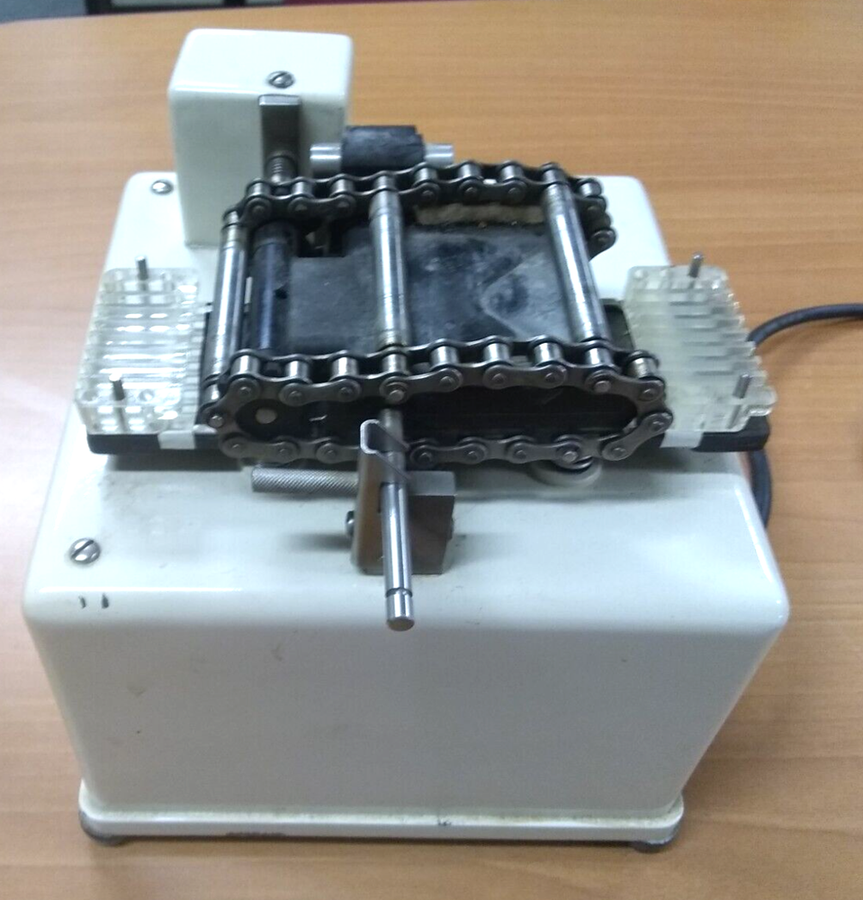 Acculab Multi-Channel Peristaltic Pump Model 1