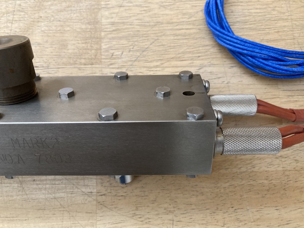 MSK MSP-MARK2 Hot Runner Injection Molding Unit