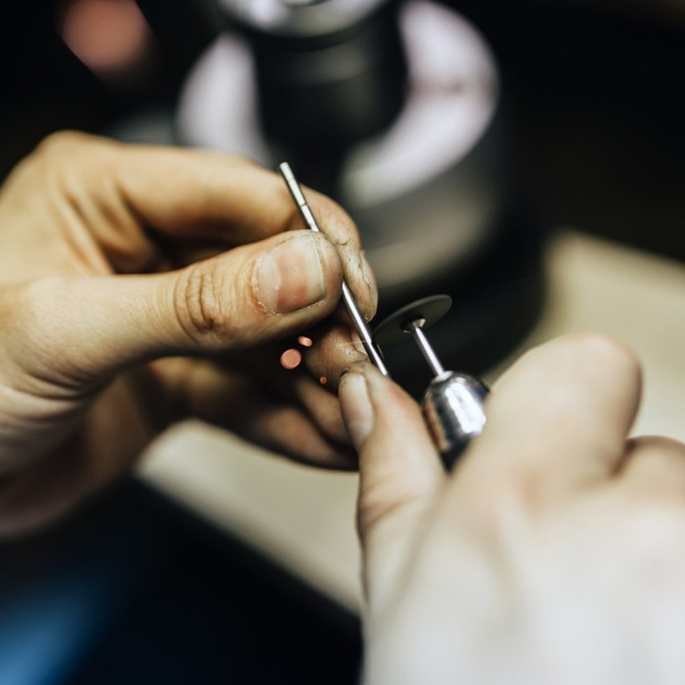 Mini Table Saw, Mini Table Saw for Crafts, Multi Functional Portable Adjustable