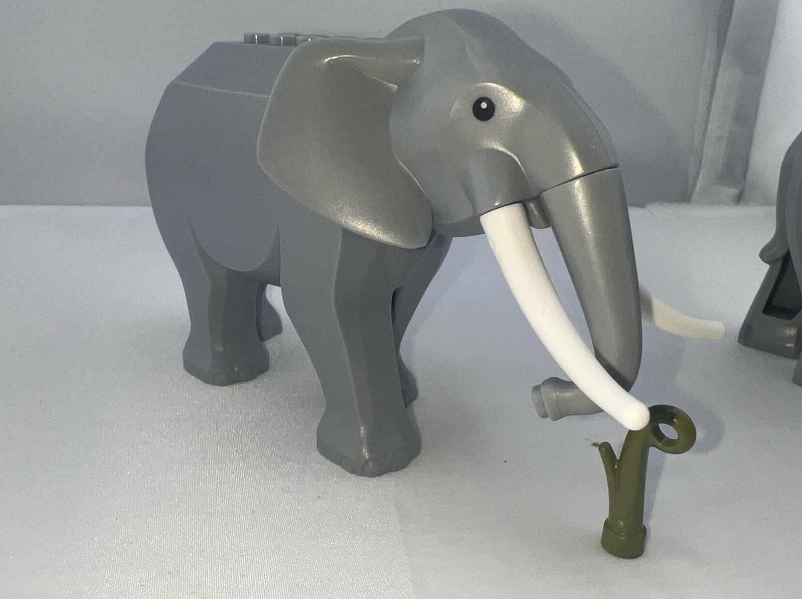 NEW LEGO Elephant Herd - Wildlife 60302 60307 Animal (Official LEGO)