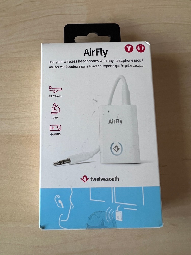 Twelve South AirFly Wireless Transmitter for AirPods + Wireless HeadphoneOpens i