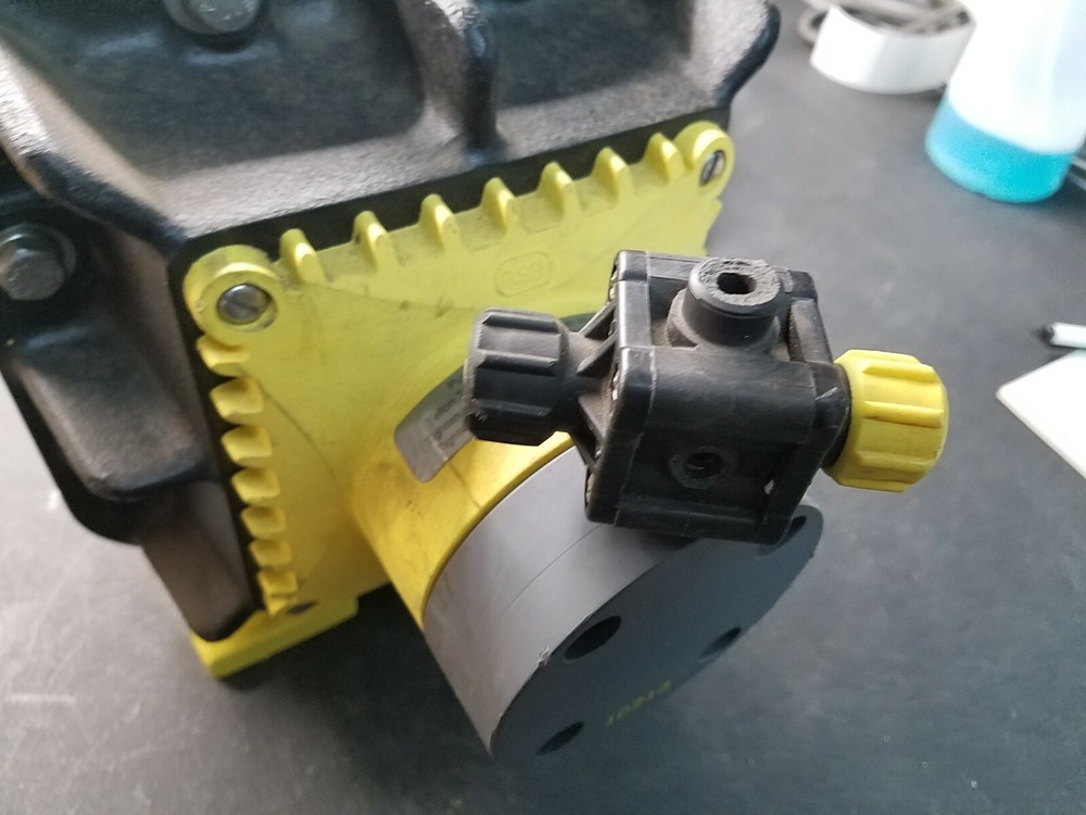 Milton Roy LMI E701-94S Metering Pump