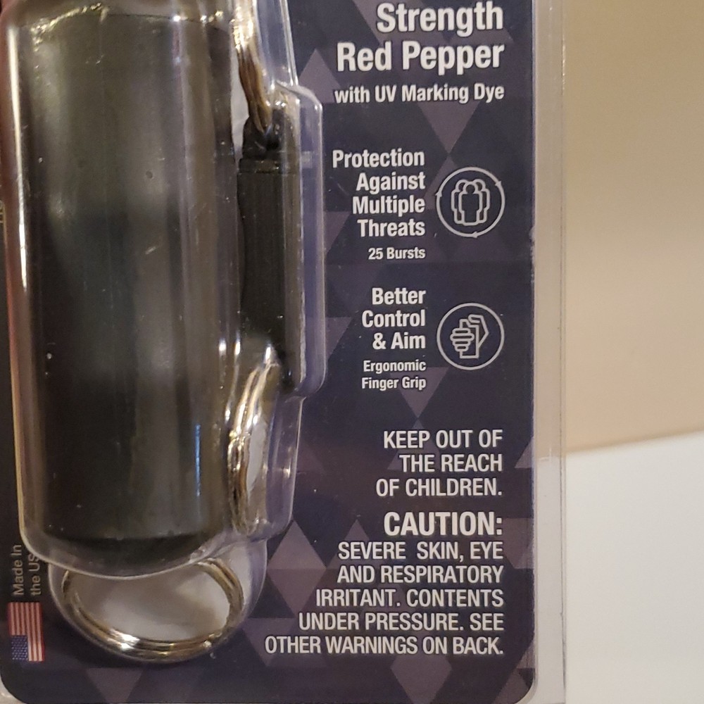 Sabre Pepper Spray Maximum Strength Quick Release Key Ring UV Marking Dye