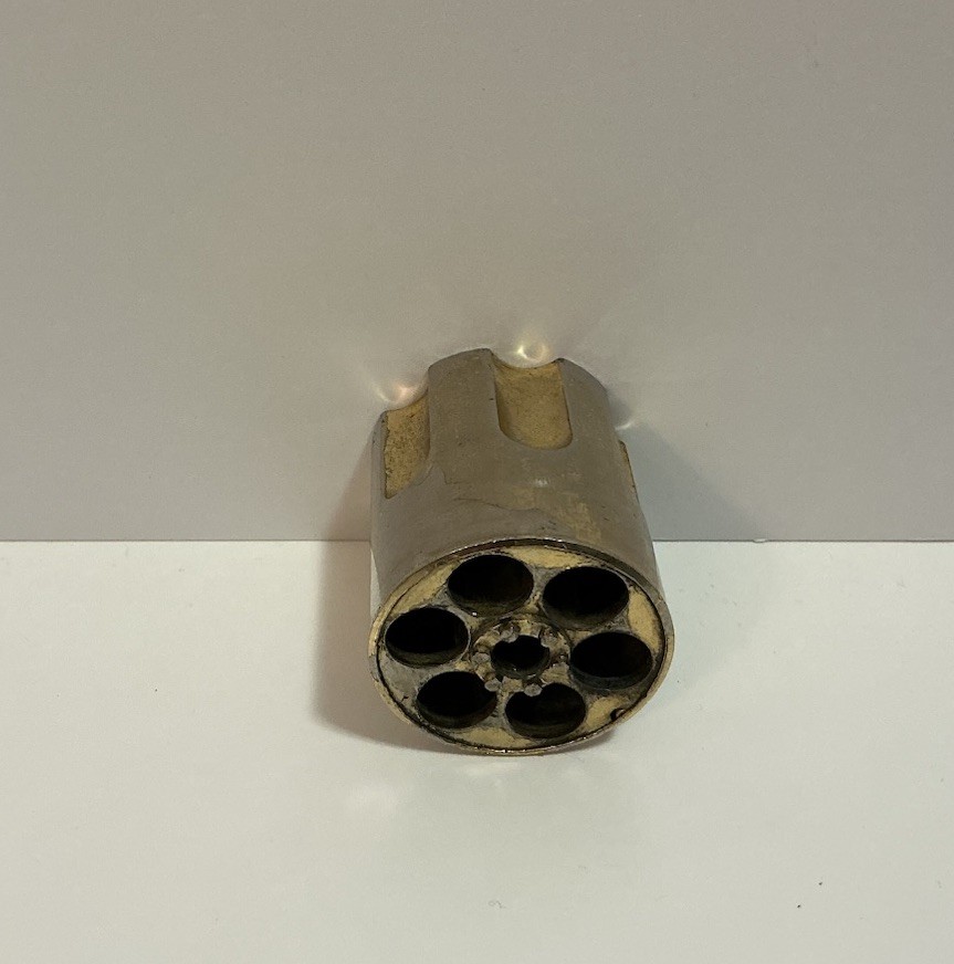 VINTAGE HUBLEY COLT 45 CAP GUN W/ 6 ORIGINAL BULLETS & 4 BOXES OF STALLION CAPS