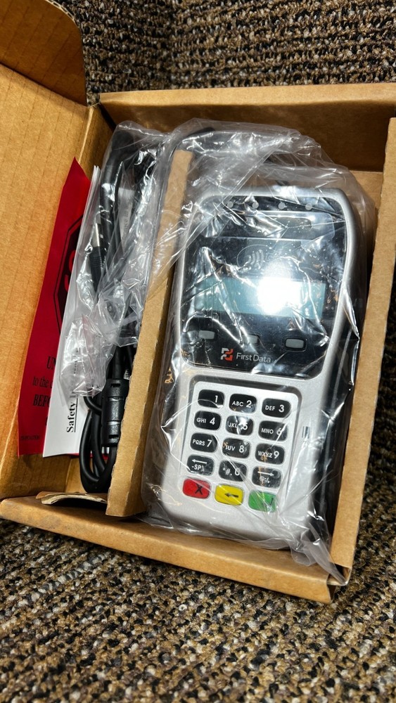 First Data FD-35 Pin Pad Credit Card Reader