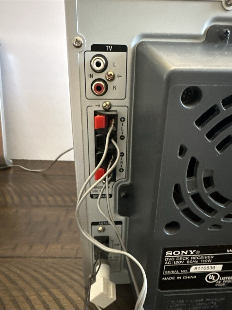 Sony CMT-DV2D DVD Micro Component System with Remote