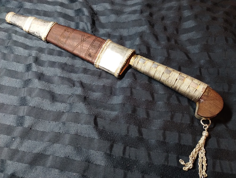 Antique Arabian Knife