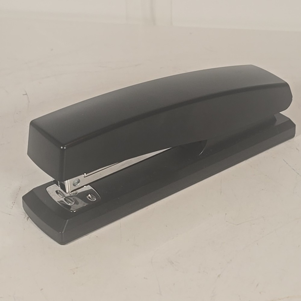 Full Strip Desktop Stapler