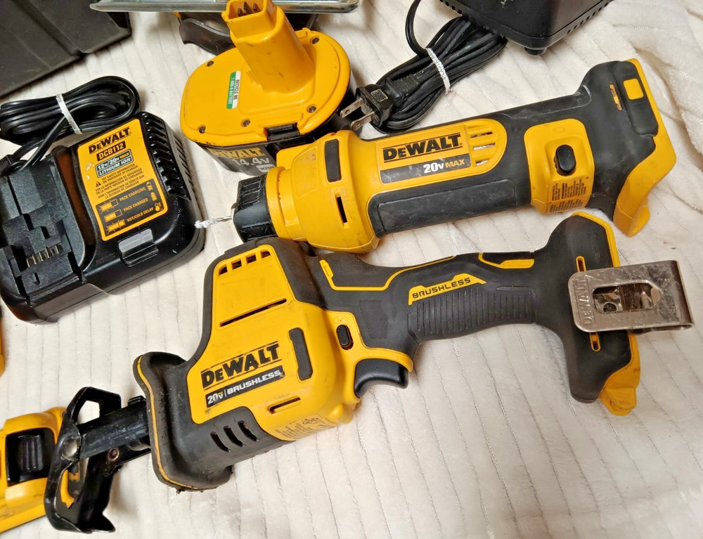 DeWalt Toughsystem Modular Cordless Tools Toolbox Backpack Contractors Combo Set