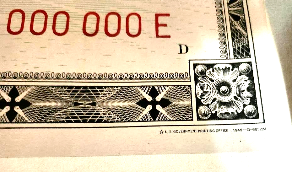 War Saving Bond $200.00 US WWII VICTORY LOAN STAMP on Linen R 000 000 000 E