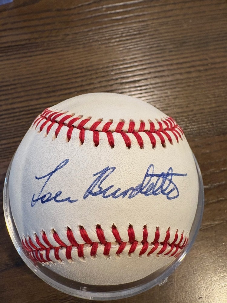 LOU   BURDETTE     BRAVES      SIGNED     BASEBALL