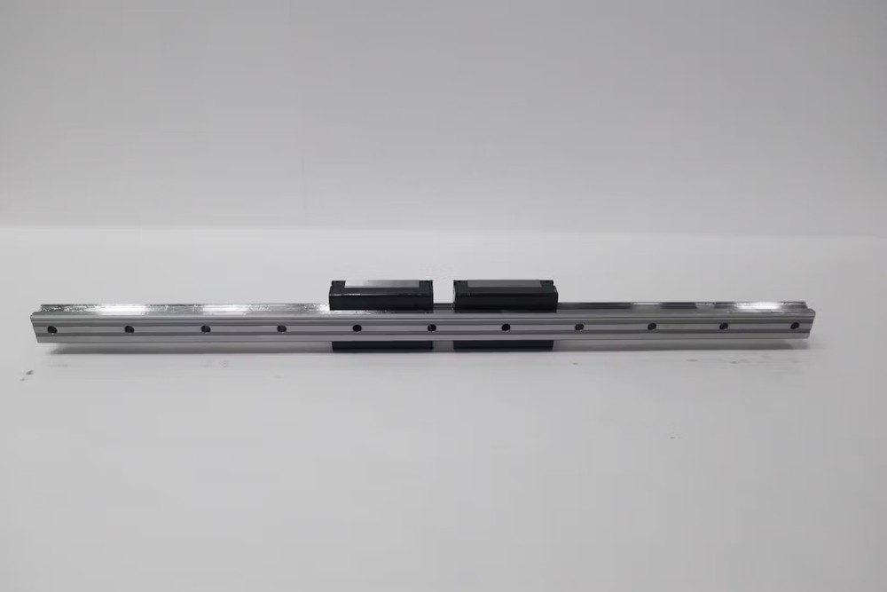 Thk SSR35XW2UUC1+840L Linear Guide 840mm 35mm
