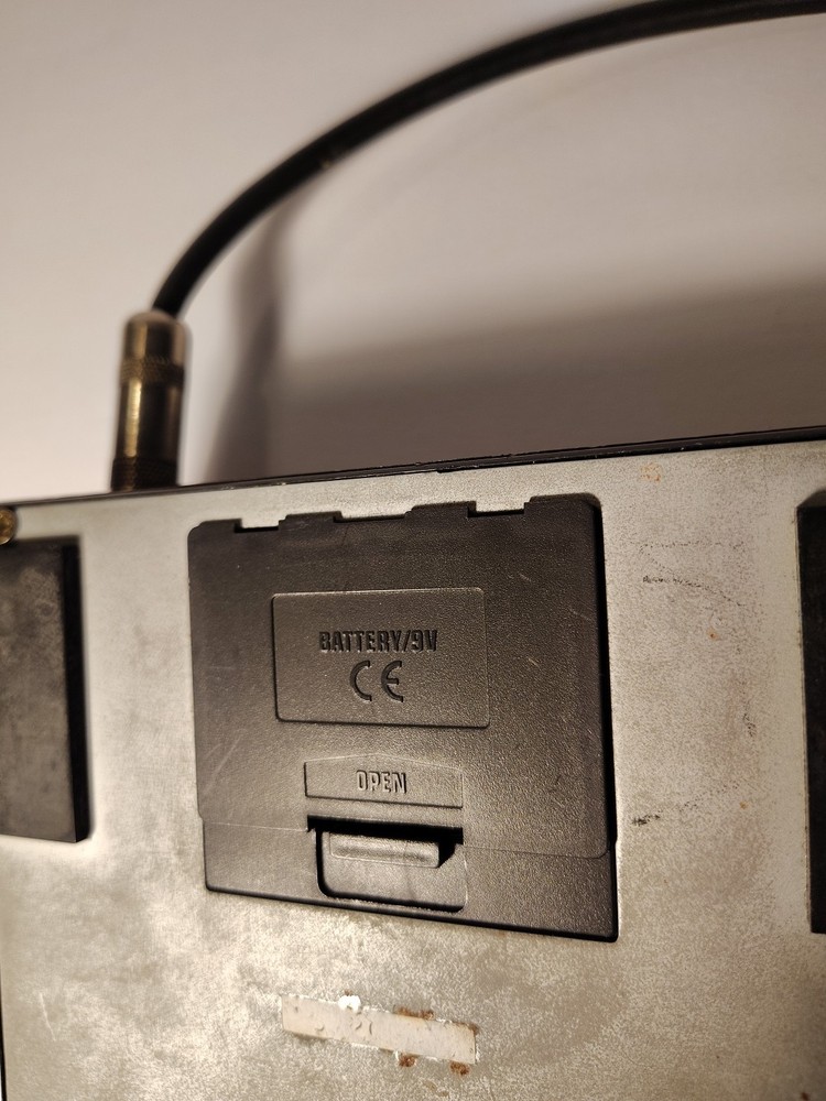 Zoom 505 World's First Multi Effects System In A Compact Pedal Tested & Working