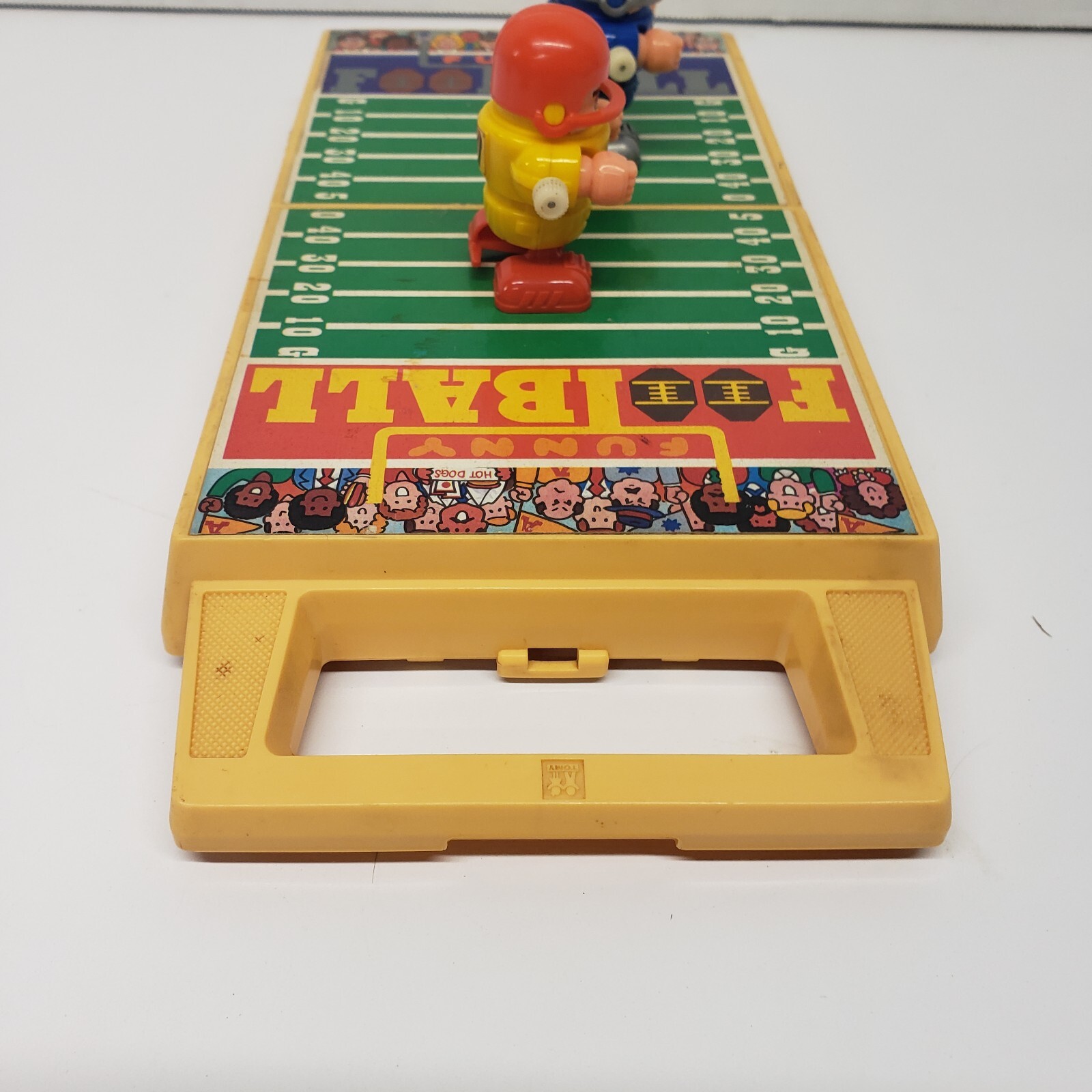 VINTAGE 1981 TOMY FUNNY FOOTBALL WIND UP TOY GAME Missing Footballs