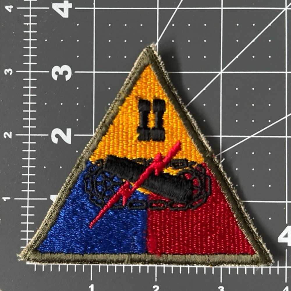 WW2 US Army II (2nd) Armor Corps Patch Ver 1 - #1454a
