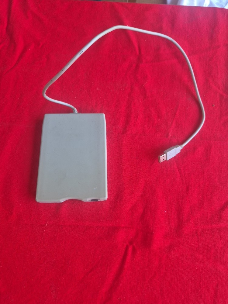 SmartDisk PC or MAC USB POWERED High Speed 2x External 3.5" Floppy Drive