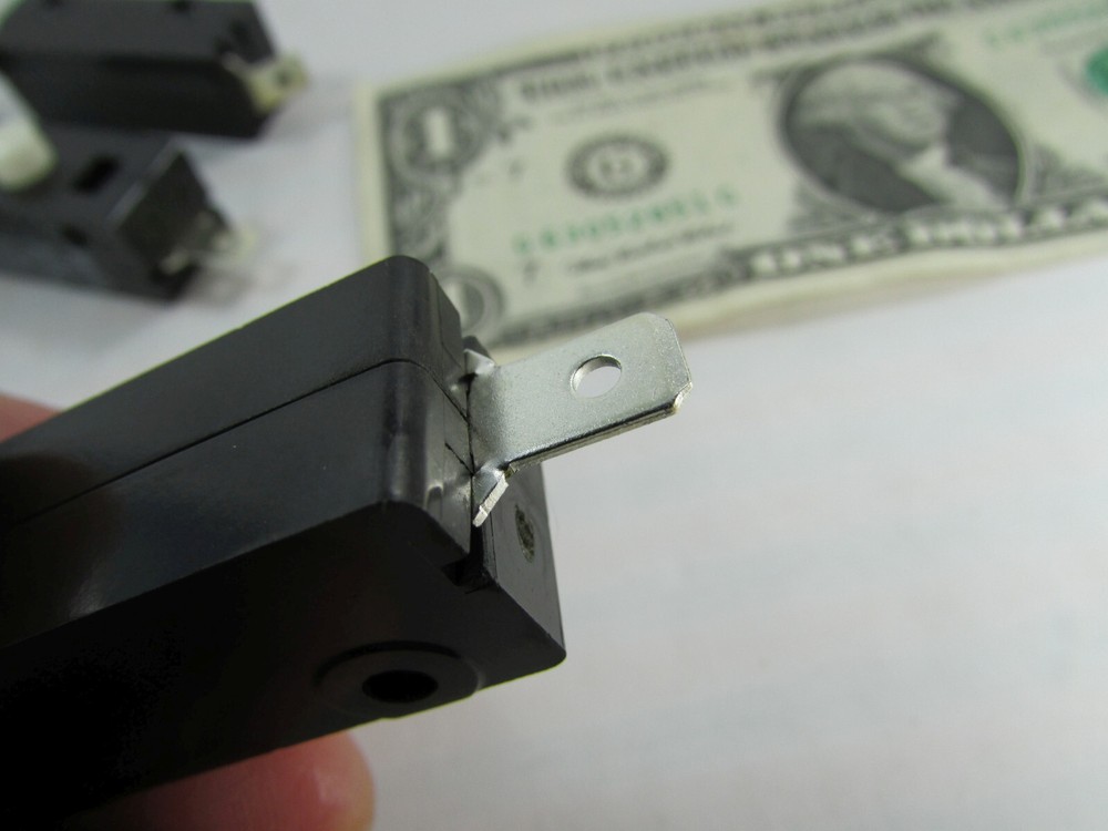 5 Cherry E13 15A Normally Open Snap Action Pushbutton Switch 125/250VAC E13-33EA