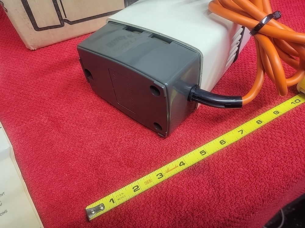 BLACK & DECKER DRILL BIT SHARPENER NO.7980 USA 🇺🇸