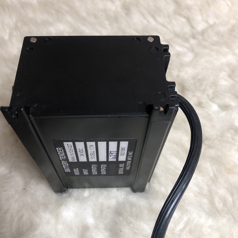 Halcyon Dive Computer Controlled NIMH Charger /Untested