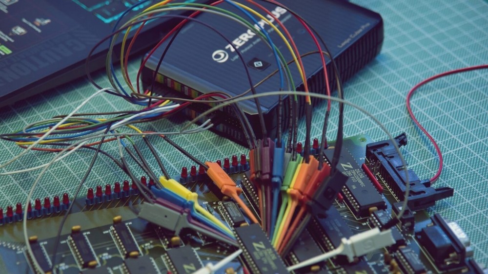 Zeroplus Logic Analyzer LAP-C Pro 32256M: 8Gbit Memory Size & 2GHz Sample Rate