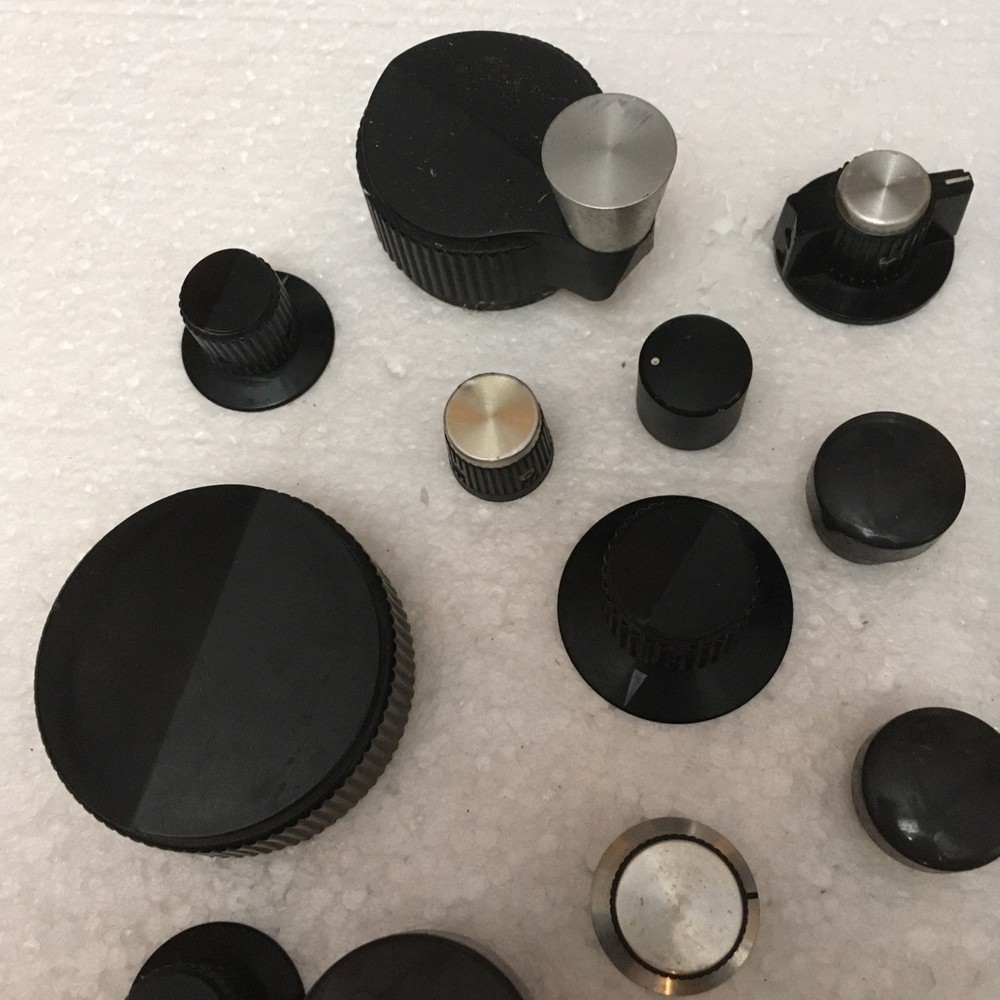 Vintage Electronic Knob Lot Quantity 30