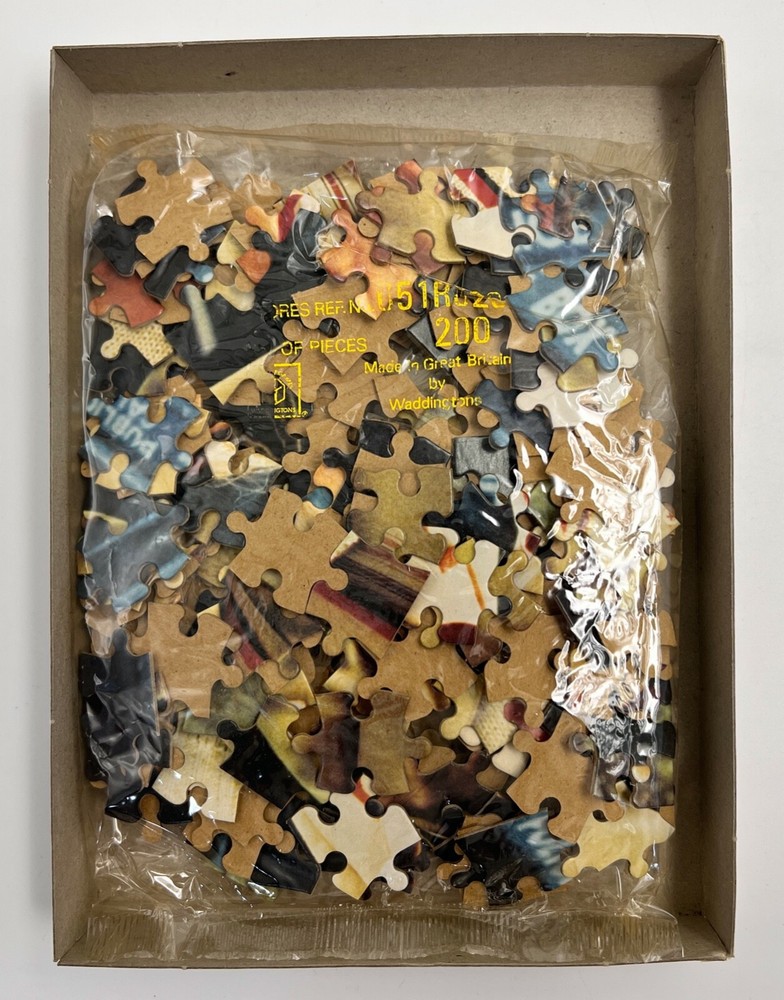 VINTAGE 1982 DOCTOR WHO WADDINGTONS 200 PC PUZZLE