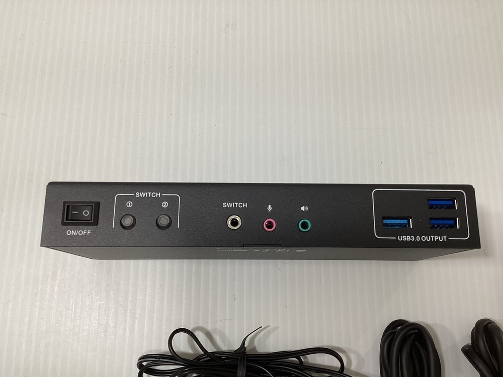 Audio - Video Processor 8K DP USB3.0 KVM SWITCH 2x2 NEW IN BOX!!