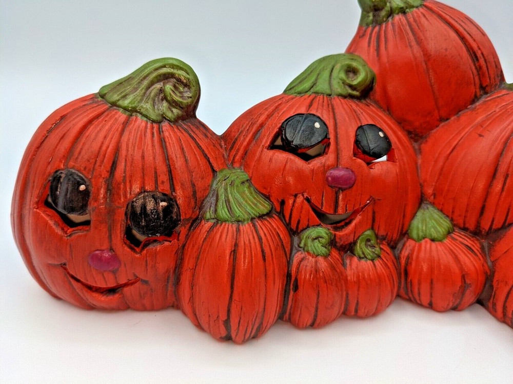 Vtg Hand Painted Halloween Ceramic Pumpkin Patch Mound Jack-o-Lantern Light Up