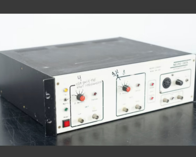 Neuro Data Instruments DR-384 Neuro-Corder