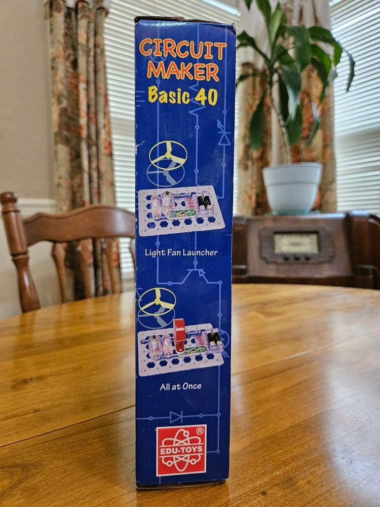 NEW STEM Circuit Maker Skill Builder 40 different projects Basic 40 EDU-Toys