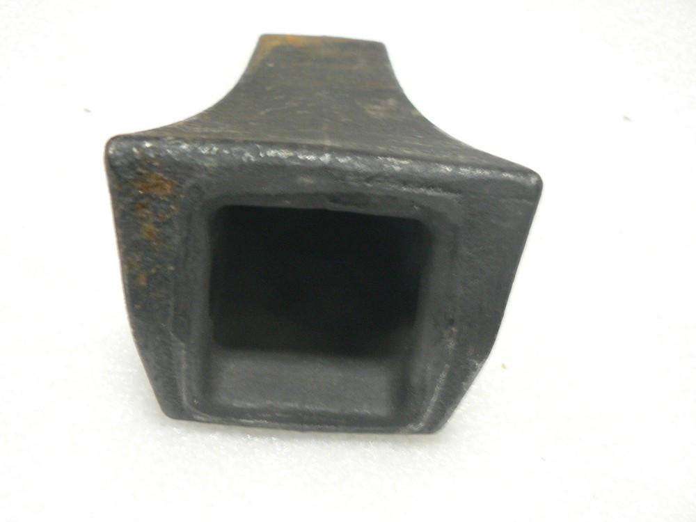 (5 PER PURCHASE) JOHN DEERE SURFACE RIPPING TOOTH TF23D